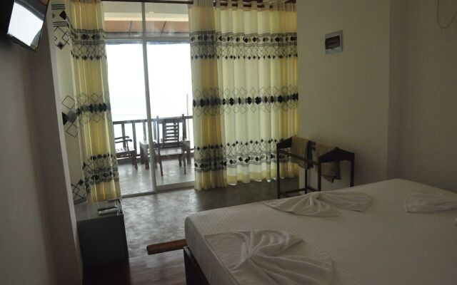 Wave Beach Resort