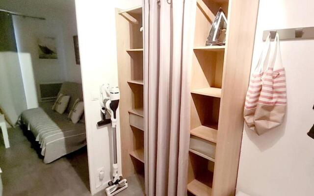 Appartement Six-Fours-les-Plages, 2 pièces, 4 personnes - FR-1-316-274