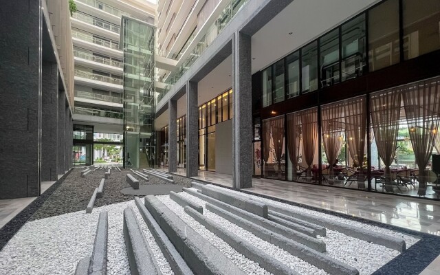 Midtown by Saigon