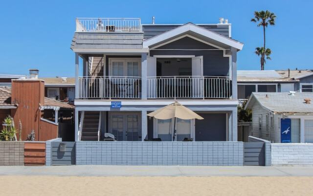 1404 W Ocean Front C 68167 by RedAwning