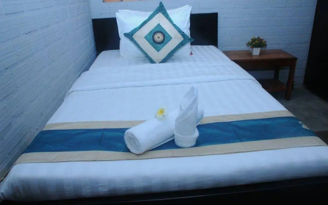 Pillar Hotel