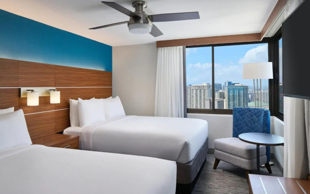 Holiday Inn Express Waikiki