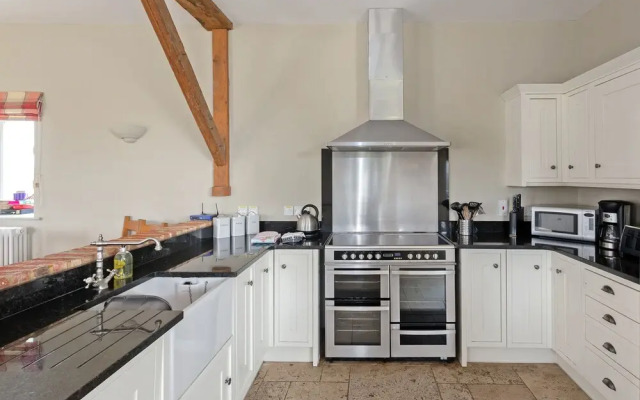 Spacious Open-Plan Home in Oxfordshire