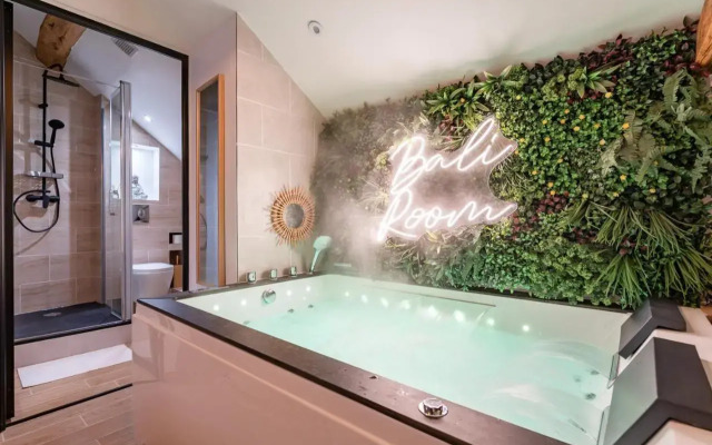 BALI ROOM / Magnifique studio évasion JACCUZI