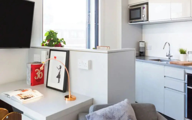 Student only Elegant Studio HIghbury I