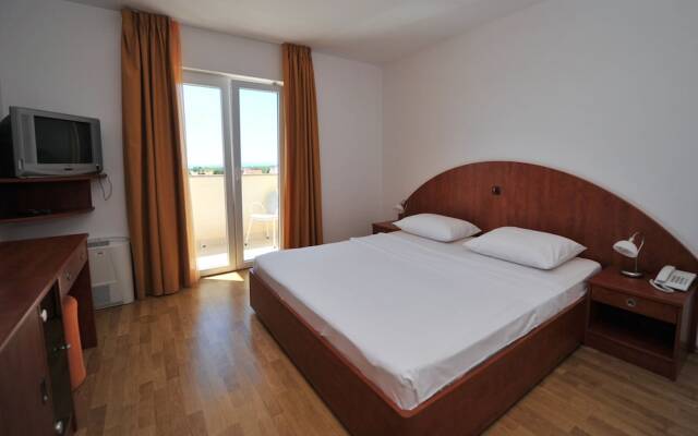 Bed & Breakfast Jugo