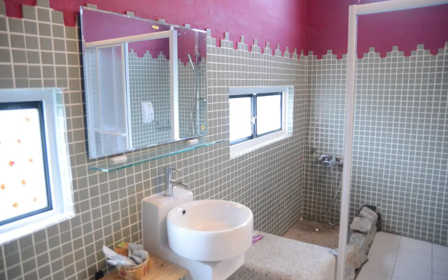DreamButterfly Pet & Nature Hostel