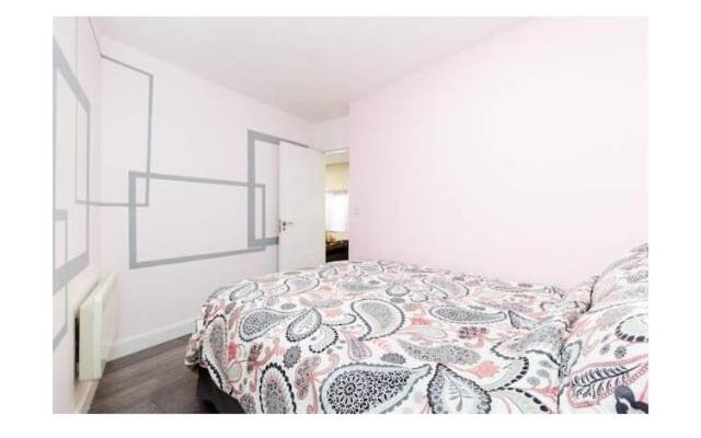 treetops flat3 Hall Green B28