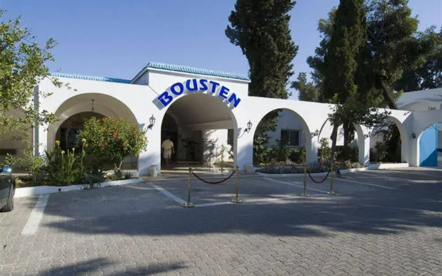 Hotel The Club