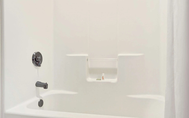 Super 8 by Wyndham S Jordan/Sandy/Slc Area