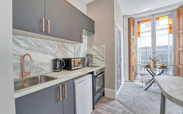 Host Stay Shaw Street Apartment