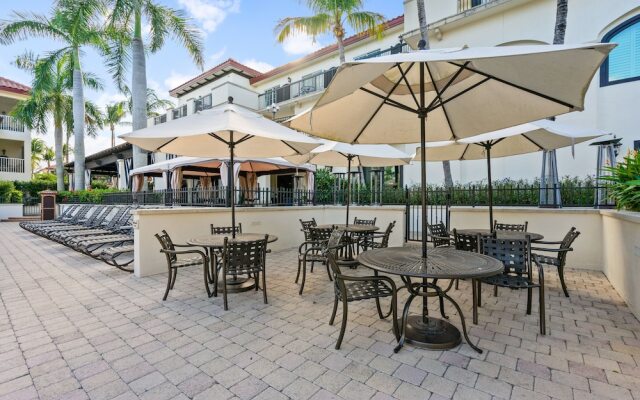 Hidden Jewel Unit 102 - 2 Br Condo