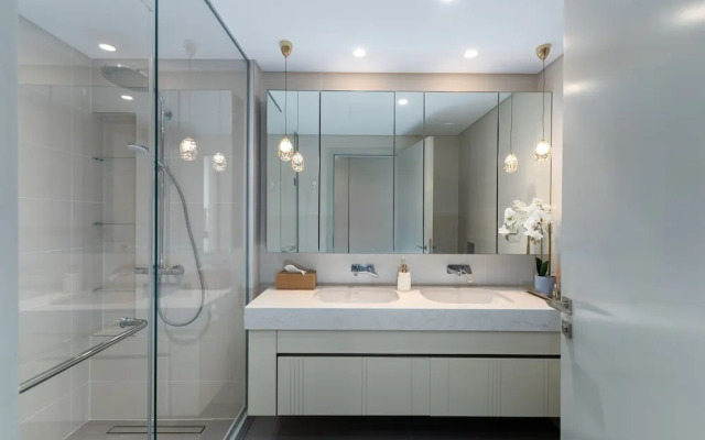 Premium 2BR Emaar Beachfront w Beach Access