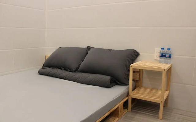 B Home - Hostel