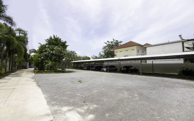 OYO 904 Mai Thai Place