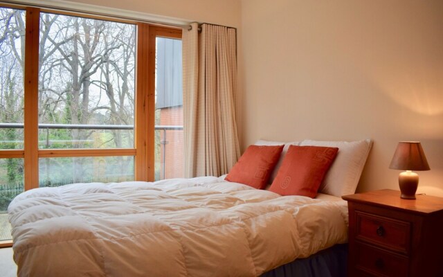 2 Bedroom Apartment With Balconies