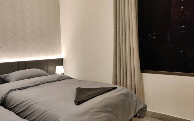 Luxury Room 42m Near Downtown And All Services