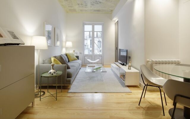 Urbieta 2 Apartment by FeelFree Rentals