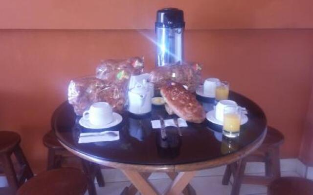 Hospedaje Keros Bed & Breakfast