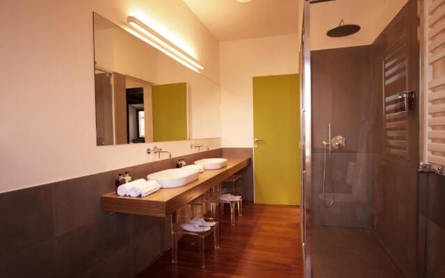 The Pinball Luxury Suites