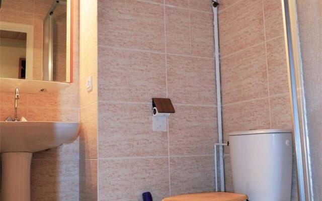 Appartement Font-Romeu-Odeillo-Via, 1 pièce, 4 personnes - FR-1-580-31