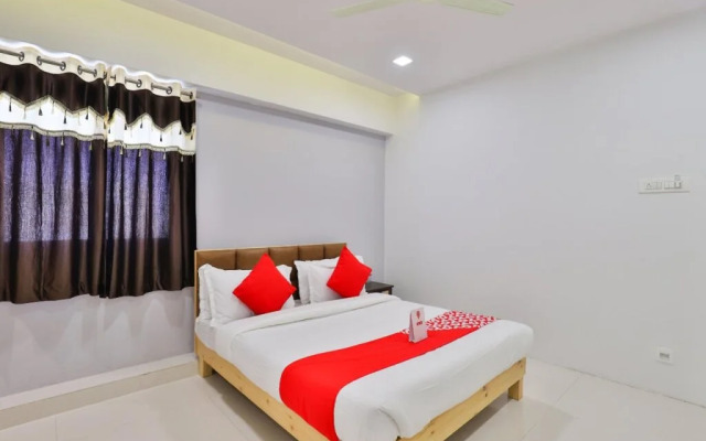 Oyo 17069 Blue Orchid