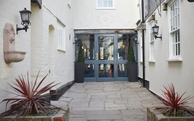 White Hart Hotel by Greene King Inns