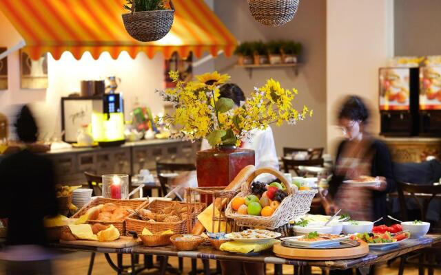 Отель Chateau Kurfürstendamm