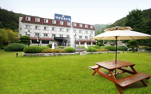 Baegyang Hotel