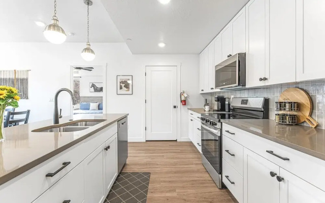 Starlight Crossing 4 Bedroom Condo