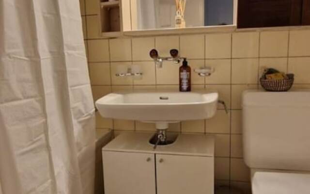 K190 - 2BDR Apartment close to Zurich Airport