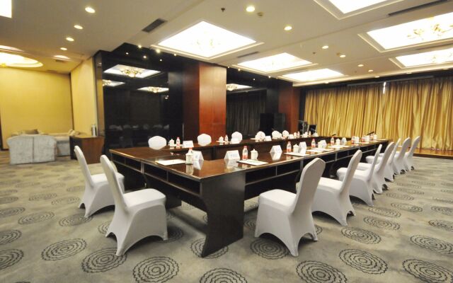 Excemon Hefei Peace Hotel