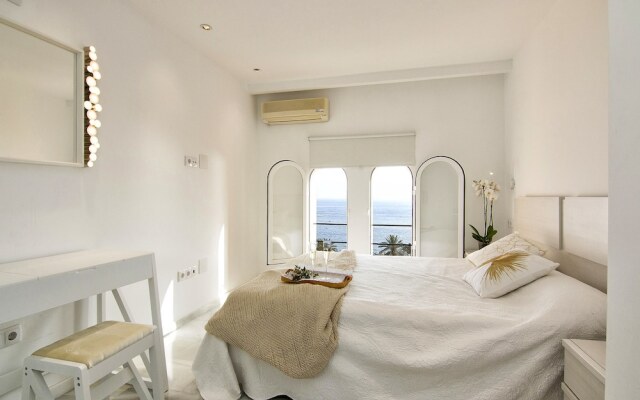 Duplex Penthouse with swimming pool