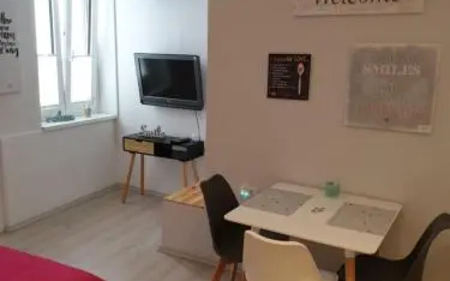Happyguest Apartment