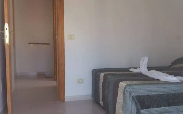 Apartment With Swimming Pool Near the Beach