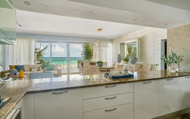 Beachfront Condo - Sea View Ah-202 Costa Atlantica
