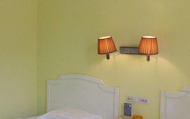 Yangshuo Romantic Hostel