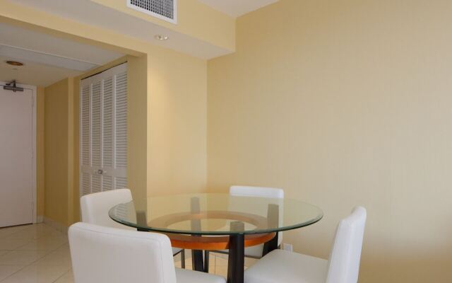 Alexander 1219 - 1 Br Apts
