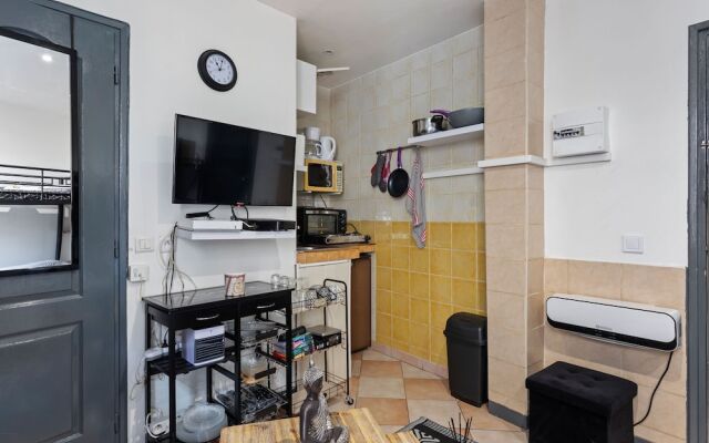 Simplistic Apartment in Nice With Beach Nearby