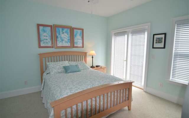 Blue Lagoon 4 Bedroom Home