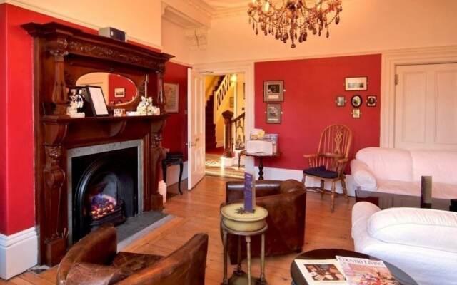Ashmount Country House