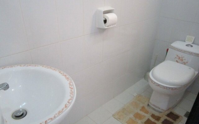 Isyian Beach House Retreat