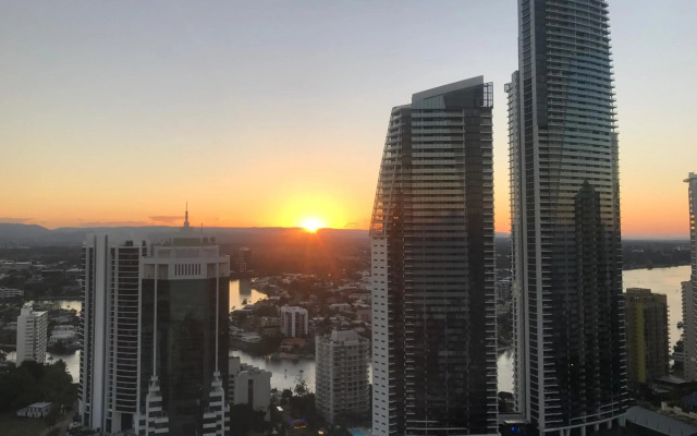 Novotel Surfers Paradise