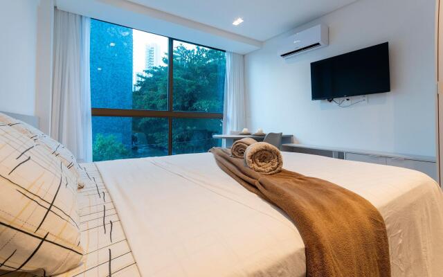 Rooftop #706 - Suíte em Boa Viagem por Carpediem