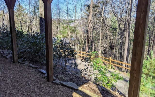 Asheville Town 3 Bedroom Cabin
