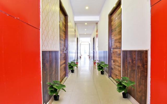 Capital O 86466 Hotel Pearl Grand