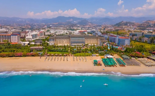 Mc Arancia Resort Hotel