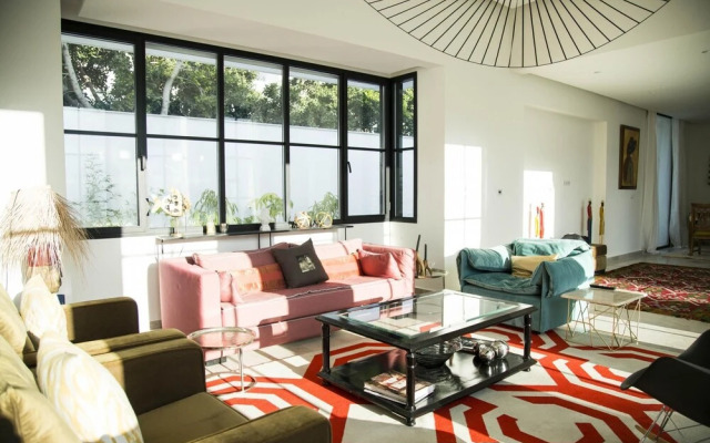 Les Verrières De Gammarth: Villa moderne +Piscine