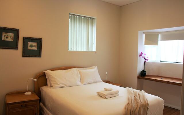 Bondi Beach Apartment - Wifi and Netflix