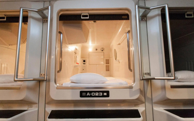 Men's only Capsule Hotel Asahi Plaza Shinsaibashi